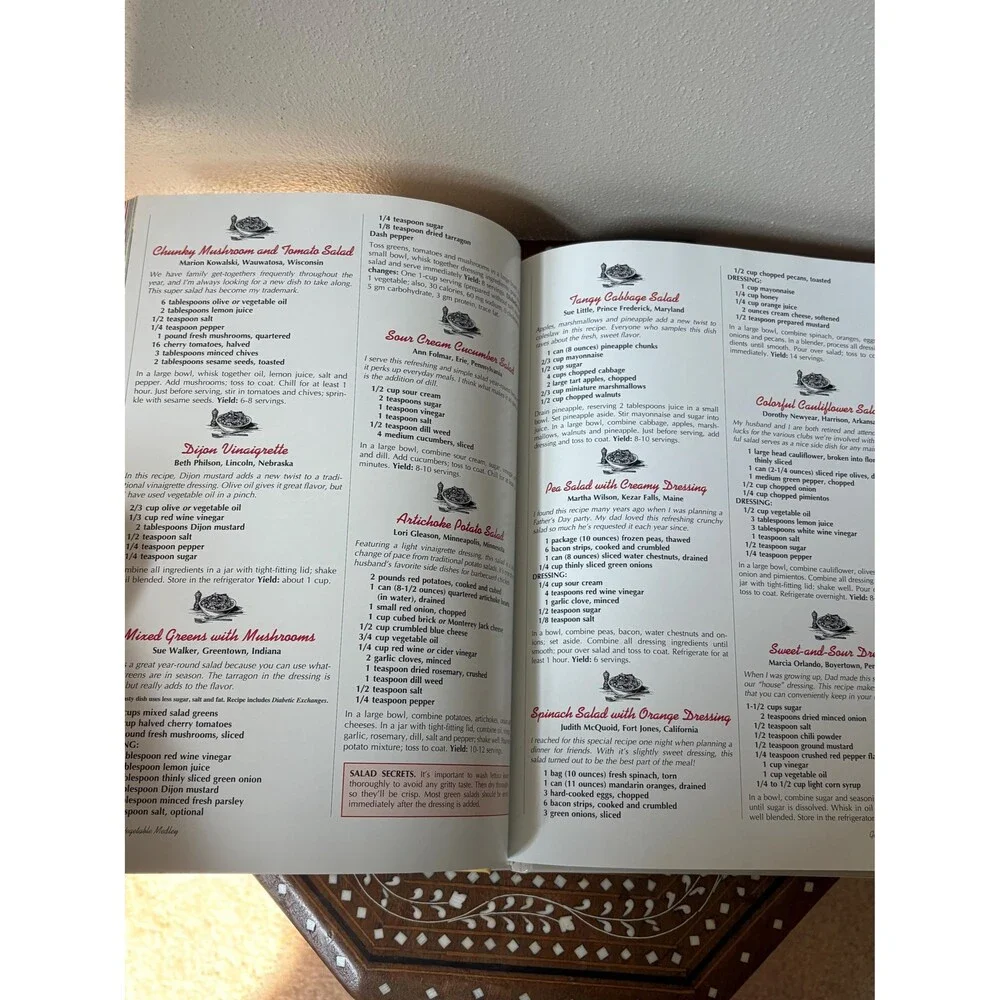 Vintage Cookbook: Home-Style Soups, Salads and Sandwiches 1996 Hardcover